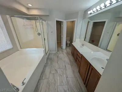 7629 CONCORD HEIGHTS Street Primary Bathroom