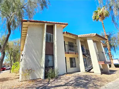 3275 Arville Street C Las Vegas, NV 89102