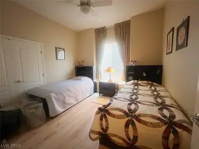 2305 West Horizon Ridge Parkway 1613 Bedroom