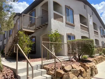2305 West Horizon Ridge Parkway 1613, Henderson
