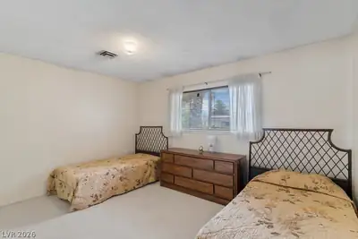 3428 Wingrove Avenue, Las Vegas, NV 89121 Bedroom