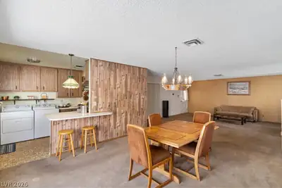 3428 Wingrove Avenue, Las Vegas, NV 89121 Dining Area