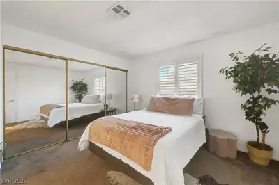 1108 North Cimarron Road 101 Bedroom