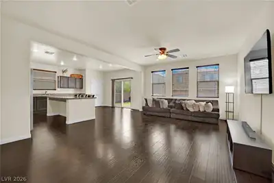 341 Morro Dunes, Las Vegas, NV 89031 Living Room