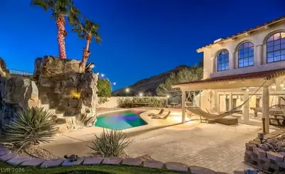 672 Los Feliz Street, Las Vegas, NV 89110 