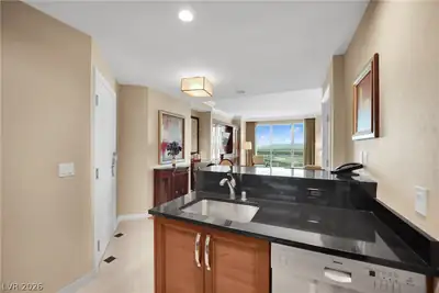 135 East Harmon Avenue 2814 Kitchen