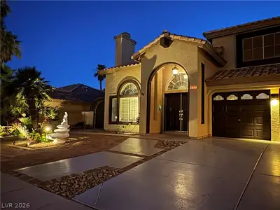 3755 Emerald Bay Circle, Las Vegas, NV 89147 Front of Structure