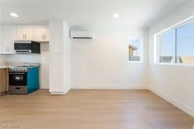 350 North 13th Street 