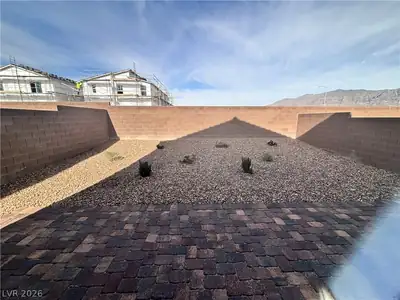 7731 Moore Creek Lane, North Las Vegas, NV 89084 Yard