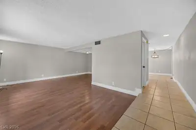 4669 Kelly Barry Way, Las Vegas, NV 89121 