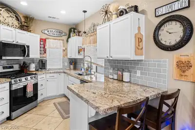 9408 Tall Wood Lane, Las Vegas, NV 89129 Kitchen