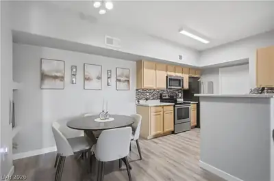 2615 West Gary Avenue 2067 Kitchen