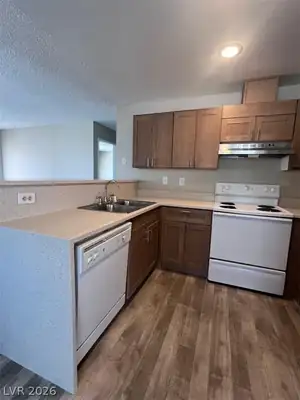 1963 Dwarf Star Drive 2018 Kitchen