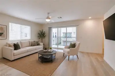 6860 Prairie Pearl Street, Las Vegas, NV 89148 Living Room