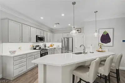 2096 Mountain City Street Kitchen