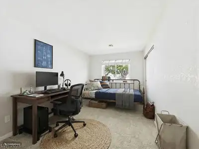 881 East Calvada Boulevard Bedroom