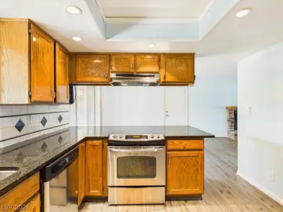 881 East Calvada Boulevard Kitchen