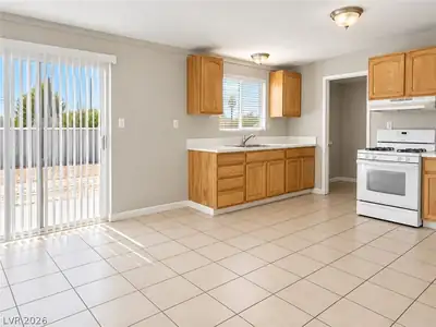3224 Venus Circle, Las Vegas, NV 89101 Kitchen