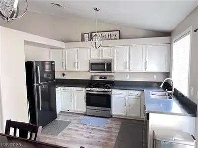 3440 Trilogy Drive, Las Vegas, NV 89108 Kitchen