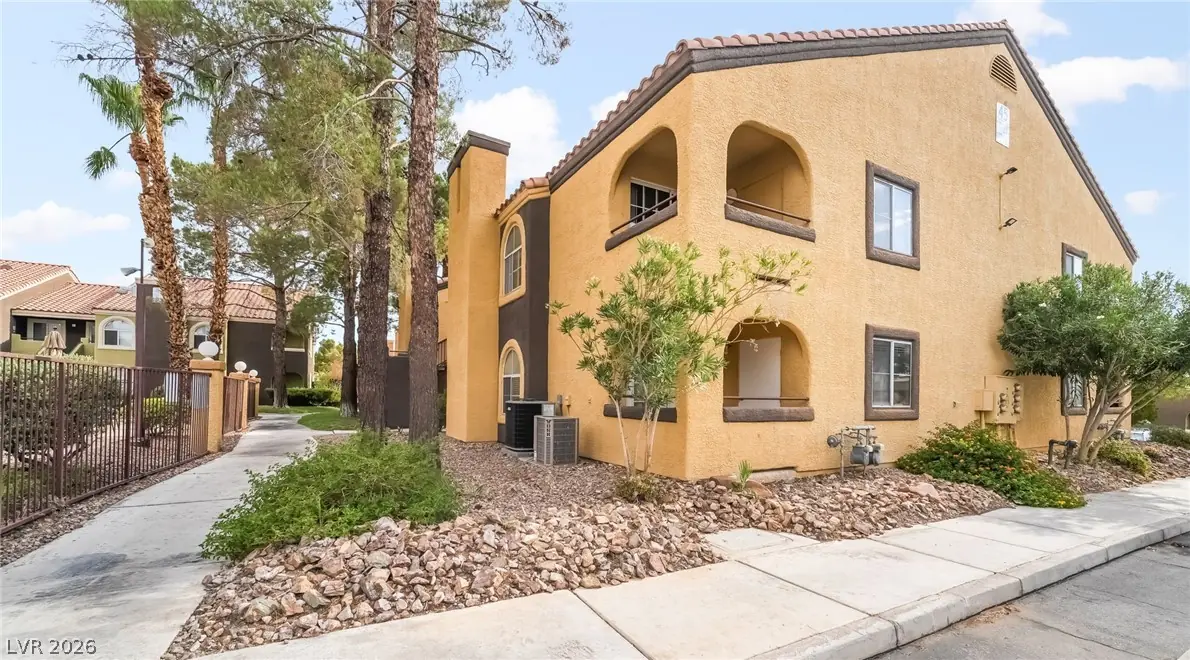 7950 West Flamingo Road 1178