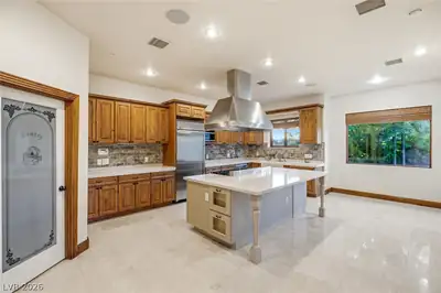 1369 Opal Valley Street, Henderson, NV 89052 Kitchen