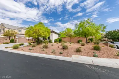 10206 Timberline Peak Avenue, Las Vegas, NV 89166 Front of Structure