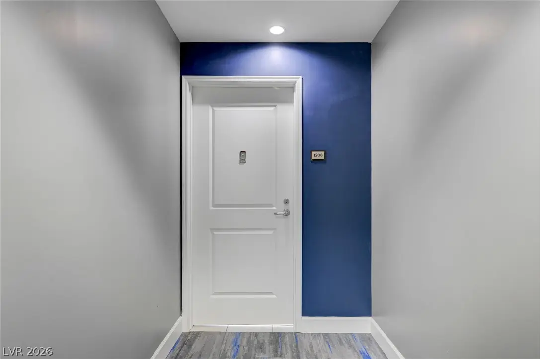 200 West Sahara Avenue 1508
