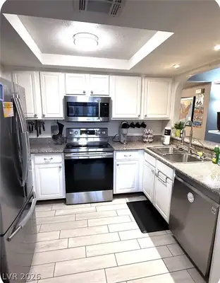 2511 Sunfish Drive D Kitchen