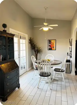 2511 Sunfish Drive D Dining Area
