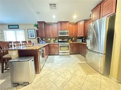 4589 Cedar Island Court, Las Vegas, NV 89147 Kitchen