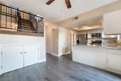 3929 South Torrey Pines Drive Kitchen