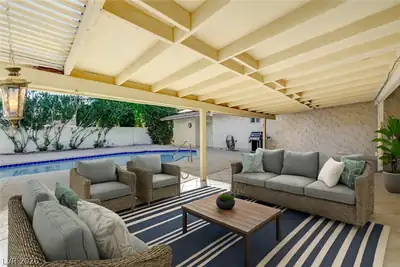 3689 North Rosecrest Circle Patio