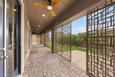 6820 Velvet Snow Street, Las Vegas, NV 89149 Patio