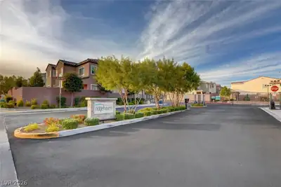 5831 Sleepy Willow Street, Las Vegas