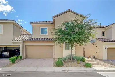 5831 Sleepy Willow Street, Las Vegas, NV 89148 Front of Structure