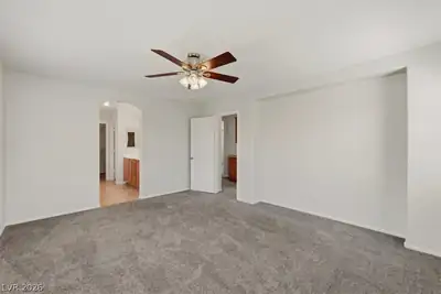 10655 Forum Peak Lane, Las Vegas, NV 89166 Primary Bedroom
