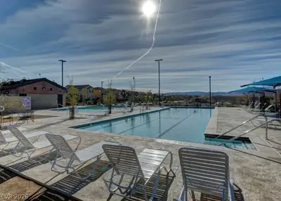 2021 Brush Stroke Street, Henderson, NV 89044 Pool