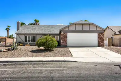 204 Tamarack Drive, Henderson