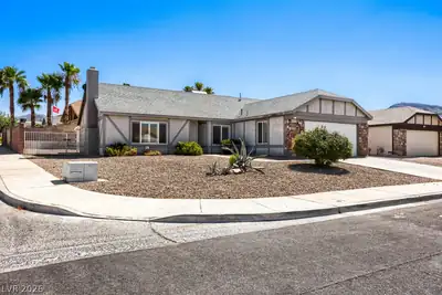 204 Tamarack Drive, Henderson, NV 89002 Front of Structure