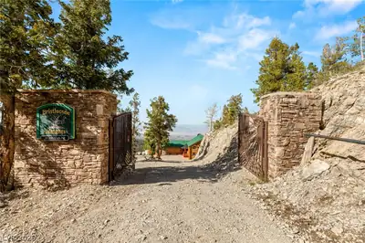 4910 Cougar Ridge Trail, Las Vegas, NV 89124 