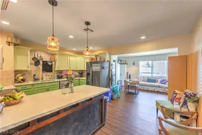 2116 West Travis Street Kitchen