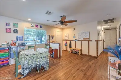 2116 West Travis Street Dining Area