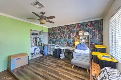 2116 West Travis Street Bedroom