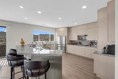 975 Keys Drive, Boulder City, NV 89005 Kitchen