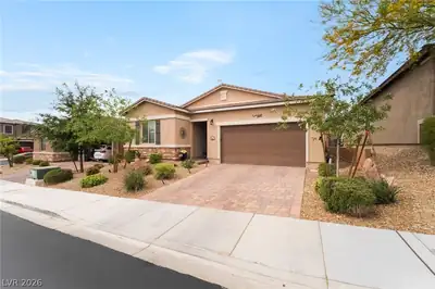 8651 Loretta Bay Street, Las Vegas, NV 89178 