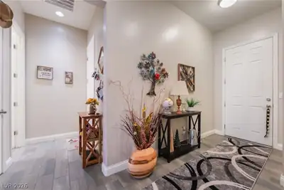 8651 Loretta Bay Street, Las Vegas, NV 89178 