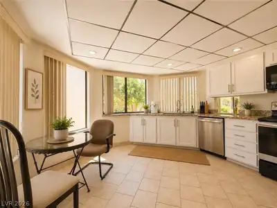 2521 Swan Lane, Las Vegas, NV 89121 Kitchen