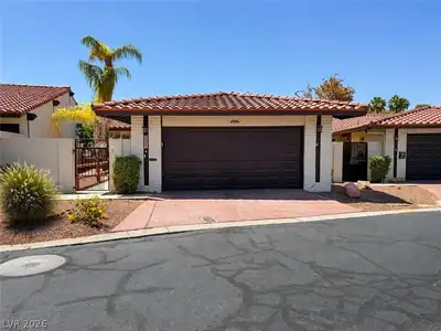 2521 Swan Lane, Las Vegas