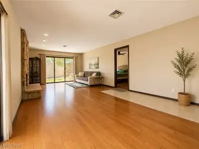 2521 Swan Lane, Las Vegas, NV 89121 Living Room