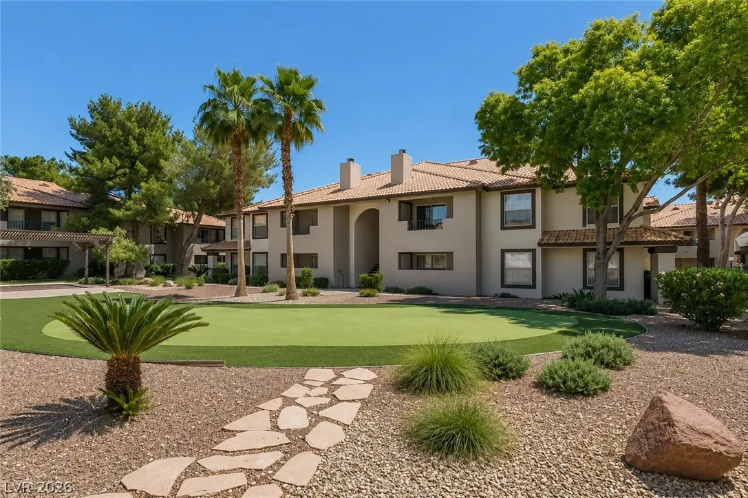2606 South Durango Drive 246